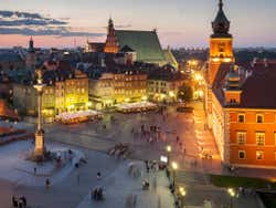 Royal Castle Square in Warsaw at night