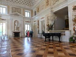 Lazienki Palace Hall